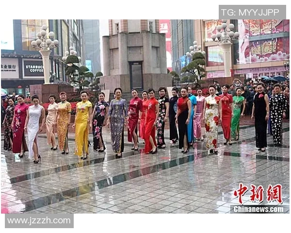 重庆滑板队默契配合探秘：如何在城市街头展现团队精神与技巧